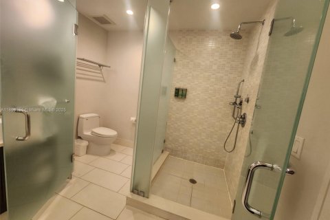 Copropriété à vendre à Doral, Floride: 1 chambre, 65.5 m2 № 1979290 - photo 11