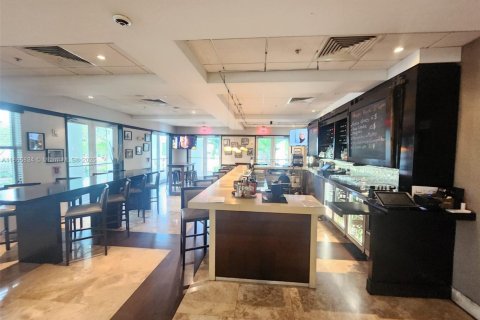 Copropriété à vendre à Doral, Floride: 1 chambre, 65.5 m2 № 1979290 - photo 14