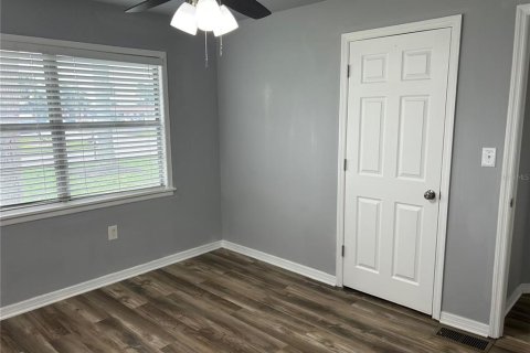 Villa ou maison à vendre à Bradenton, Floride: 3 chambres, 109.25 m2 № 2399440 - photo 27