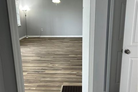Villa ou maison à vendre à Bradenton, Floride: 3 chambres, 109.25 m2 № 2399440 - photo 21