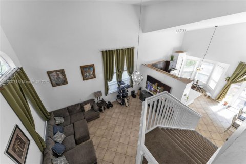 Villa ou maison à louer à Homestead, Floride: 4 chambres, 194.54 m2 № 2022522 - photo 18