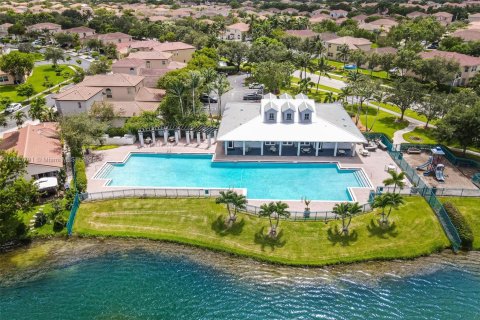 Villa ou maison à louer à Homestead, Floride: 4 chambres, 194.54 m2 № 2022522 - photo 26