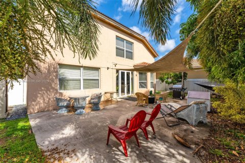 Villa ou maison à louer à Homestead, Floride: 4 chambres, 194.54 m2 № 2022522 - photo 10