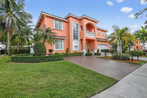 Villa ou maison à vendre à Miami Lakes, Floride: 5 chambres, 313.64 m2 № 2032849 - photo 5