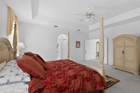 Villa ou maison à vendre à Miami Lakes, Floride: 5 chambres, 313.64 m2 № 2032849 - photo 22
