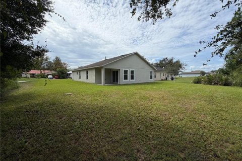 House in Deltona, Florida 3 bedrooms, 140 sq.m. № 2408564 - photo 22