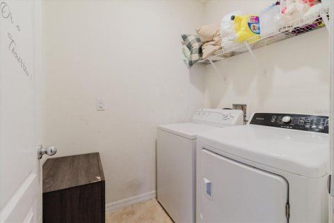 Casa en venta en Winter Haven, Florida, 4 dormitorios, 173.91 m2 № 2145373 - foto 16