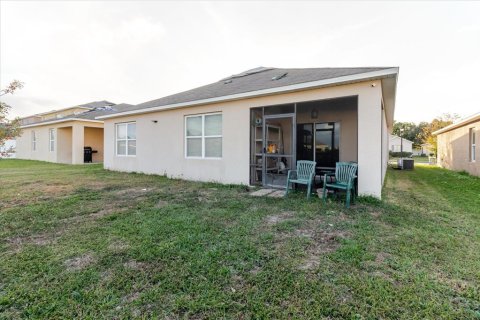 Casa en venta en Winter Haven, Florida, 4 dormitorios, 173.91 m2 № 2145373 - foto 11