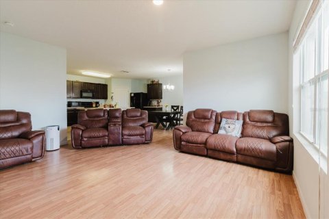 Casa en venta en Winter Haven, Florida, 4 dormitorios, 173.91 m2 № 2145373 - foto 29