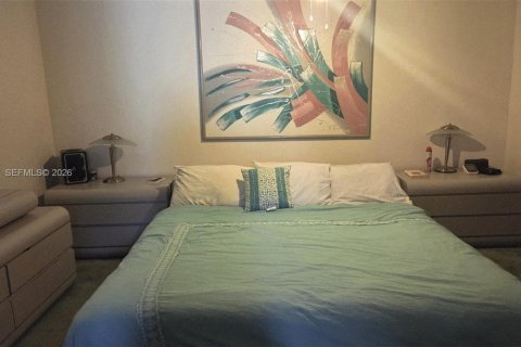 Adosado en venta en Miami, Florida, 3 dormitorios, 162.02 m2 № 2023921 - foto 11