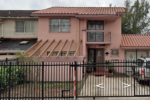 Touwnhouse à Miami, Floride 3 chambres, 162.02 m2 № 2023921