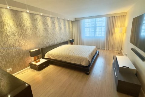 Condominio en alquiler en Sunny Isles Beach, Florida, 3 dormitorios, 143.44 m2 № 1980102 - foto 13