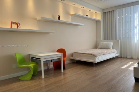 Condominio en alquiler en Sunny Isles Beach, Florida, 3 dormitorios, 143.44 m2 № 1980102 - foto 20