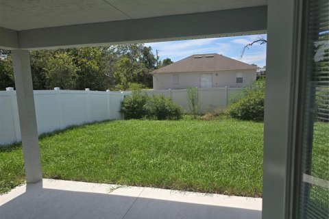 Casa en venta en Spring Hill, Florida, 4 dormitorios, 151.9 m2 № 1796937 - foto 12