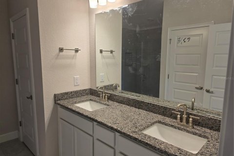 Casa en venta en Spring Hill, Florida, 4 dormitorios, 151.9 m2 № 1796937 - foto 10