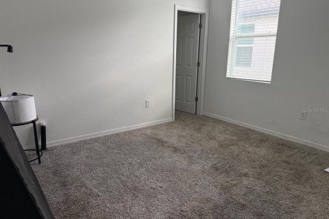 House in Winter Haven, Florida 3 bedrooms, 183.76 sq.m. № 2094836 - photo 4