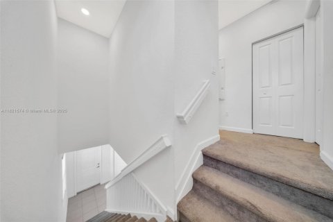 Adosado en venta en Homestead, Florida, 3 dormitorios, 123.37 m2 № 1781543 - foto 18