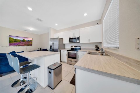 Adosado en venta en Homestead, Florida, 3 dormitorios, 123.37 m2 № 1781543 - foto 13