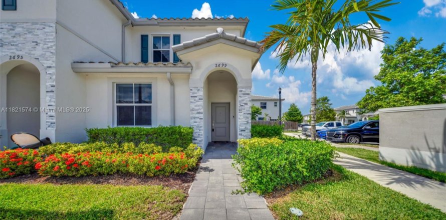 Touwnhouse à Homestead, Floride 3 chambres, 123.37 m2 № 1781543