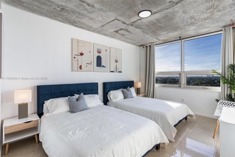 Condo in Miami, Florida, 2 bedrooms  № 1701611 - photo 21