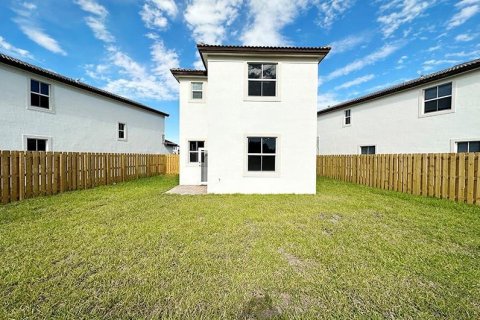 House in Miami, Florida 3 bedrooms, 150.87 sq.m. № 2086872 - photo 20