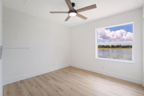 House in Boca Raton, Florida 4 bedrooms, 179.02 sq.m. № 1749803 - photo 17