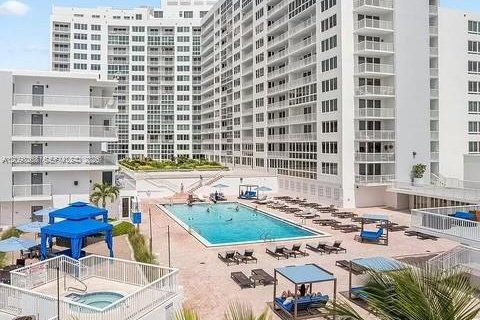 Condo à Miami Beach, Floride, 1 chambre  № 2401470