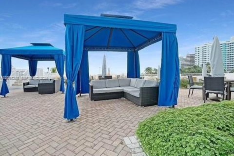 Copropriété à louer à Miami Beach, Floride: 1 chambre, 91.04 m2 № 2401470 - photo 5