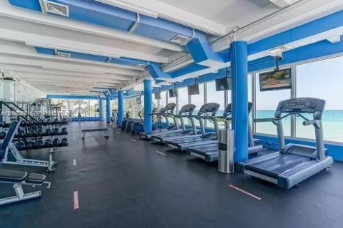 Copropriété à louer à Miami Beach, Floride: 1 chambre, 91.04 m2 № 2401470 - photo 3