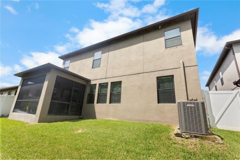 Casa en venta en Land O' Lakes, Florida, 5 dormitorios, 305.74 m2 № 1832809 - foto 6