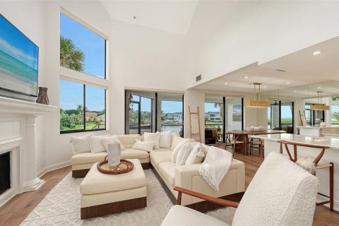 Touwnhouse à vendre à Longboat Key, Floride: 4 chambres, 264.4 m2 № 2408333 - photo 18