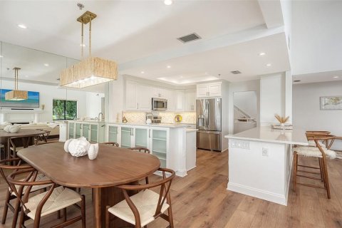 Touwnhouse à vendre à Longboat Key, Floride: 4 chambres, 264.4 m2 № 2408333 - photo 25