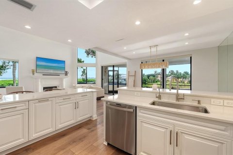 Touwnhouse à vendre à Longboat Key, Floride: 4 chambres, 264.4 m2 № 2408333 - photo 28