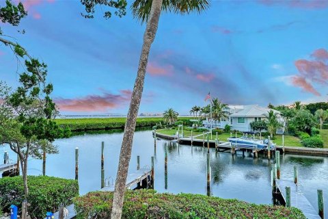 Touwnhouse à vendre à Longboat Key, Floride: 4 chambres, 264.4 m2 № 2408333 - photo 12