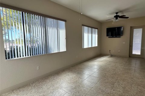 House in Polk City, Florida 2 bedrooms, 180.69 sq.m. № 1816894 - photo 21