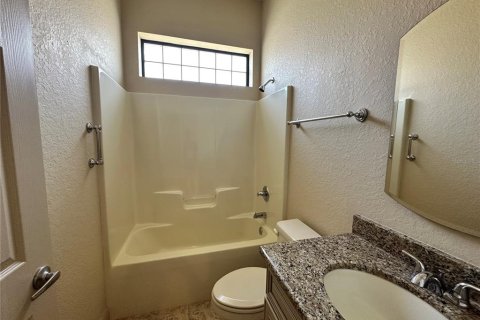 House in Polk City, Florida 2 bedrooms, 180.69 sq.m. № 1816894 - photo 15