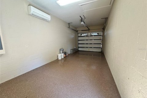 House in Polk City, Florida 2 bedrooms, 180.69 sq.m. № 1816894 - photo 30