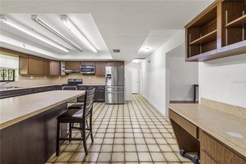 Villa ou maison à vendre à Tampa, Floride: 3 chambres, 276.85 m2 № 2361027 - photo 18