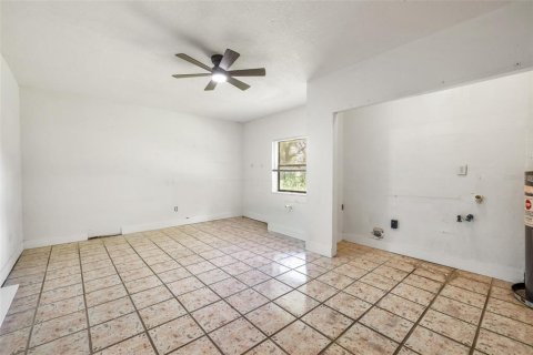 Villa ou maison à vendre à Tampa, Floride: 3 chambres, 276.85 m2 № 2361027 - photo 28