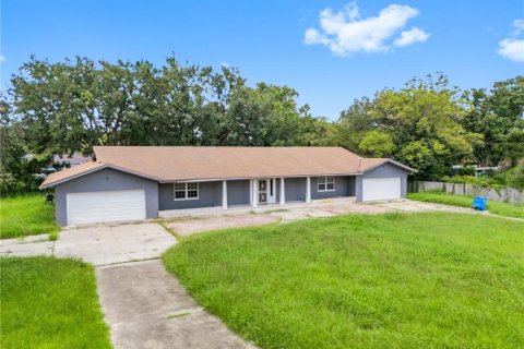 Villa ou maison à vendre à Tampa, Floride: 3 chambres, 276.85 m2 № 2361027 - photo 5