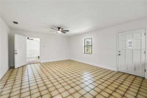 Villa ou maison à vendre à Tampa, Floride: 3 chambres, 276.85 m2 № 2361027 - photo 24