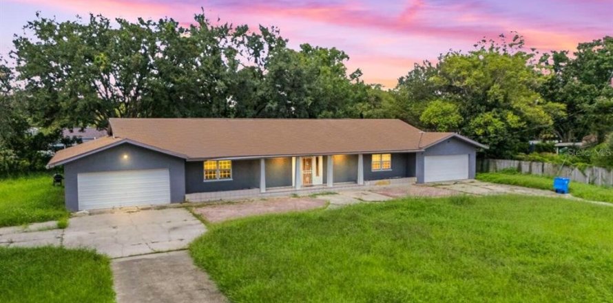Villa ou maison à Tampa, Floride 3 chambres, 276.85 m2 № 2361027