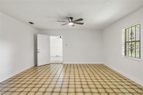 Villa ou maison à vendre à Tampa, Floride: 3 chambres, 276.85 m2 № 2361027 - photo 25