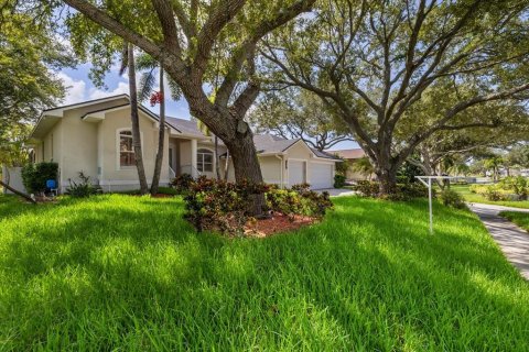 House in Gulfport, Florida 4 bedrooms, 248.42 sq.m. № 2323043 - photo 7