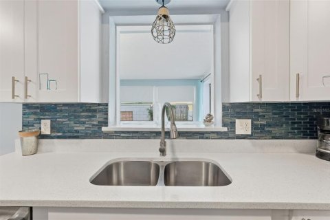 Casa en venta en Largo, Florida, 3 dormitorios, 124.4 m2 № 2135213 - foto 23