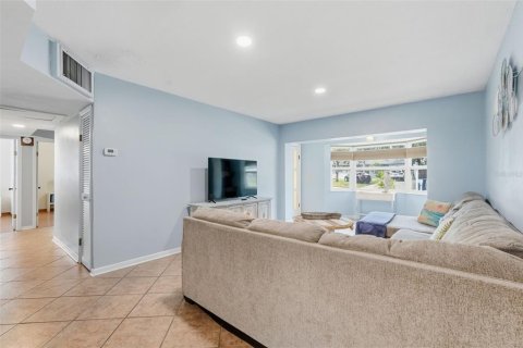 Casa en venta en Largo, Florida, 3 dormitorios, 124.4 m2 № 2135213 - foto 14