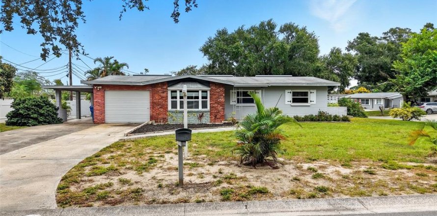 Casa en Largo, Florida 3 dormitorios, 124.4 m2 № 2135213