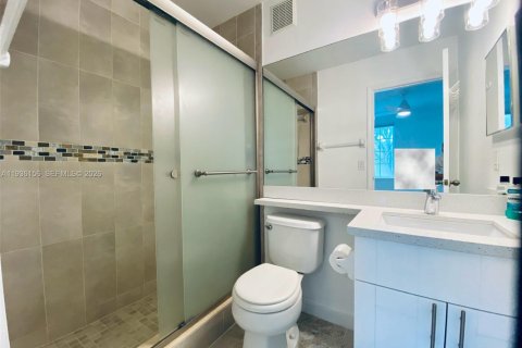 Купить таунхаус в Маргит, Флорида 2 спальни, 103.12м2, № 1996424 - фото 20