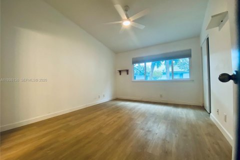 Купить таунхаус в Маргит, Флорида 2 спальни, 103.12м2, № 1996424 - фото 24