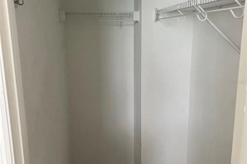 Touwnhouse à louer à Tampa, Floride: 3 chambres, 155.8 m2 № 2102077 - photo 19
